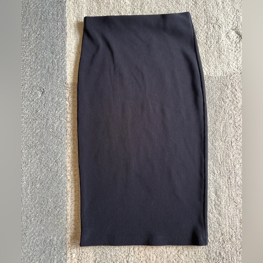 Forever 21 Charcoal Gray Garment